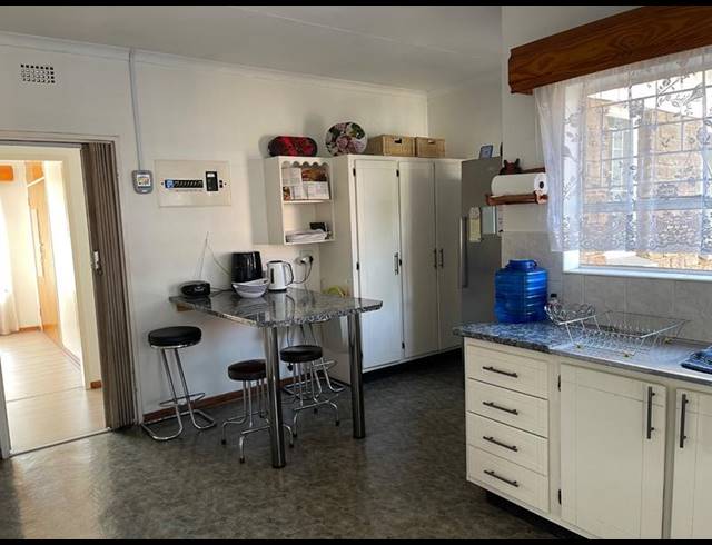 3 BEDROOM HOUSE FOR SALE IN VANDERBIJLPARK SE 2
